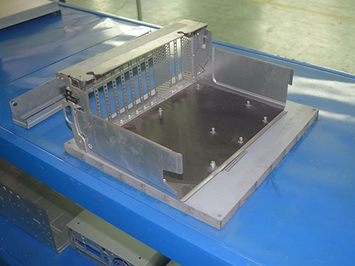 电子通讯设备外壳厂家